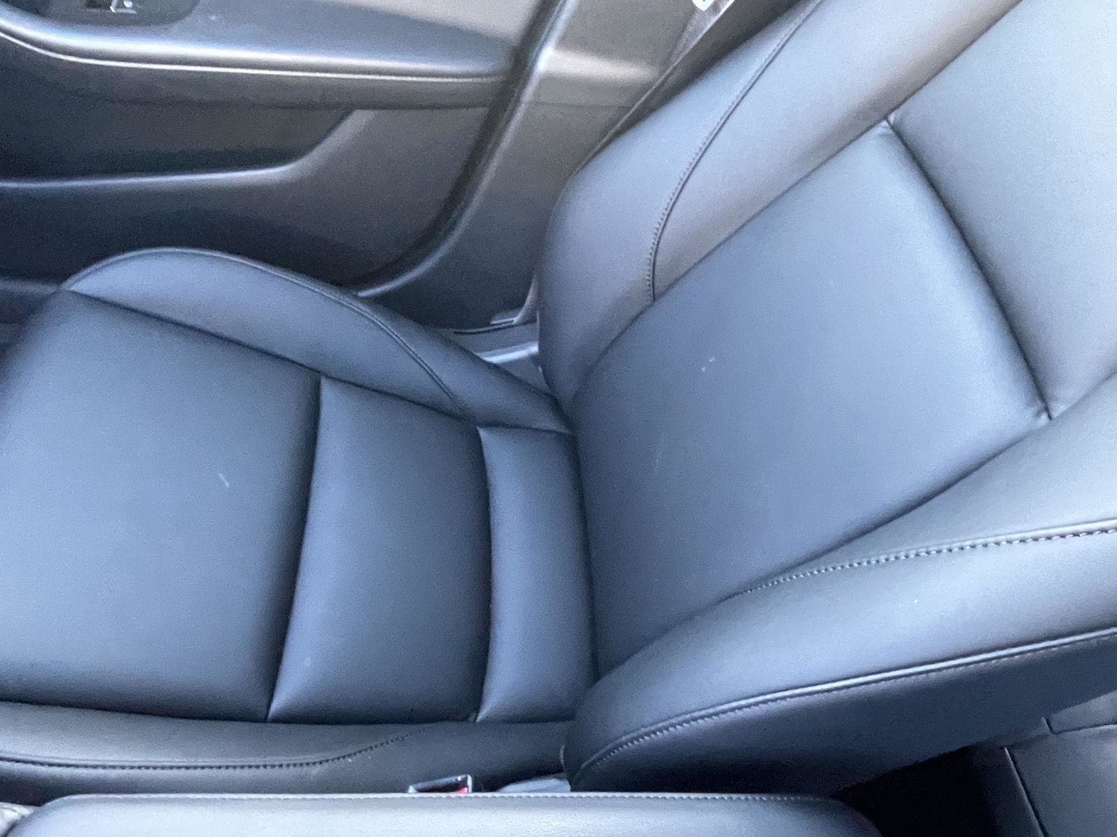 Used 2025 MAZDA MAZDA3 s image 19