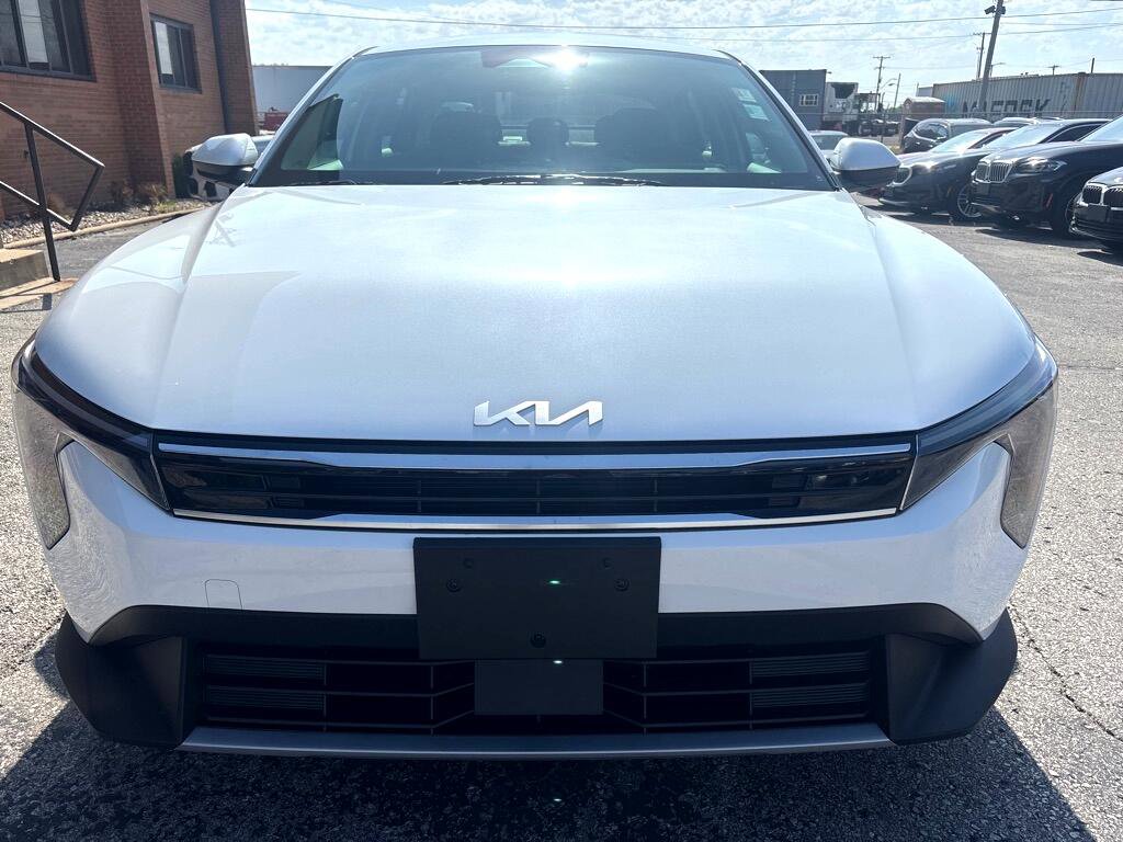 Used 2025 Kia K4 EX image 3