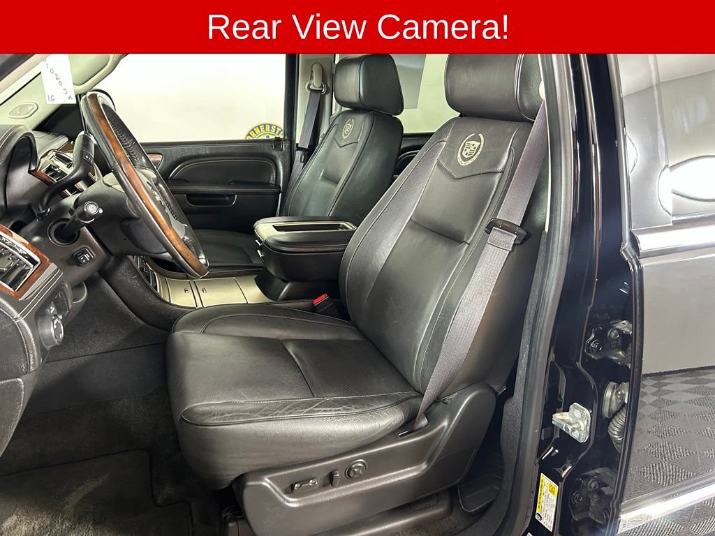 Used 2013 Cadillac Escalade Platinum AWD/4WD image 11