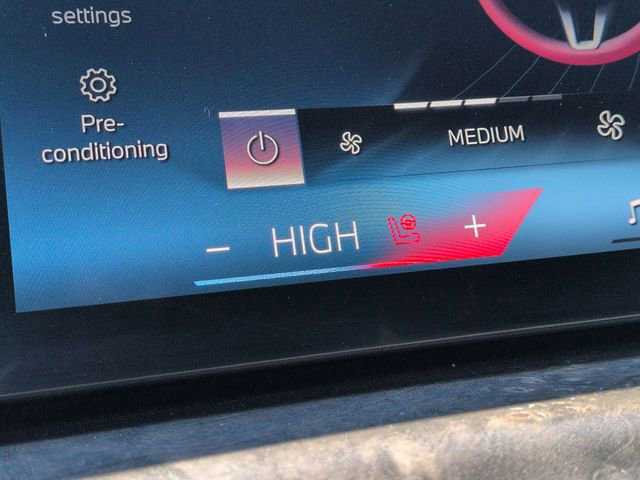 Used 2024 BMW X5 xDrive40i image 23