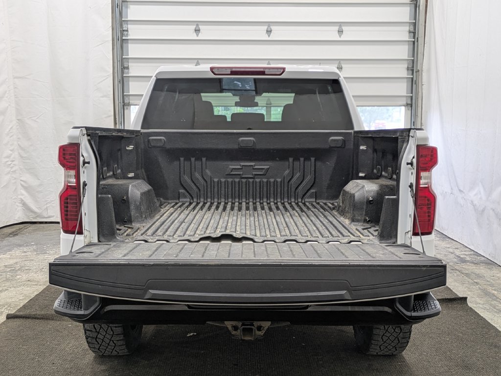 Used 2024 Chevrolet Silverado 1500 Custom Trail Boss AWD/4WD image 22