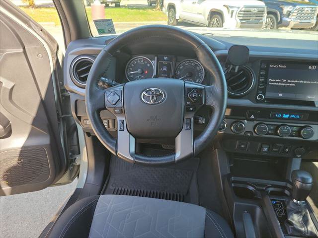 Certified 2023 Toyota Tacoma TRD Off-Road AWD/4WD image 16