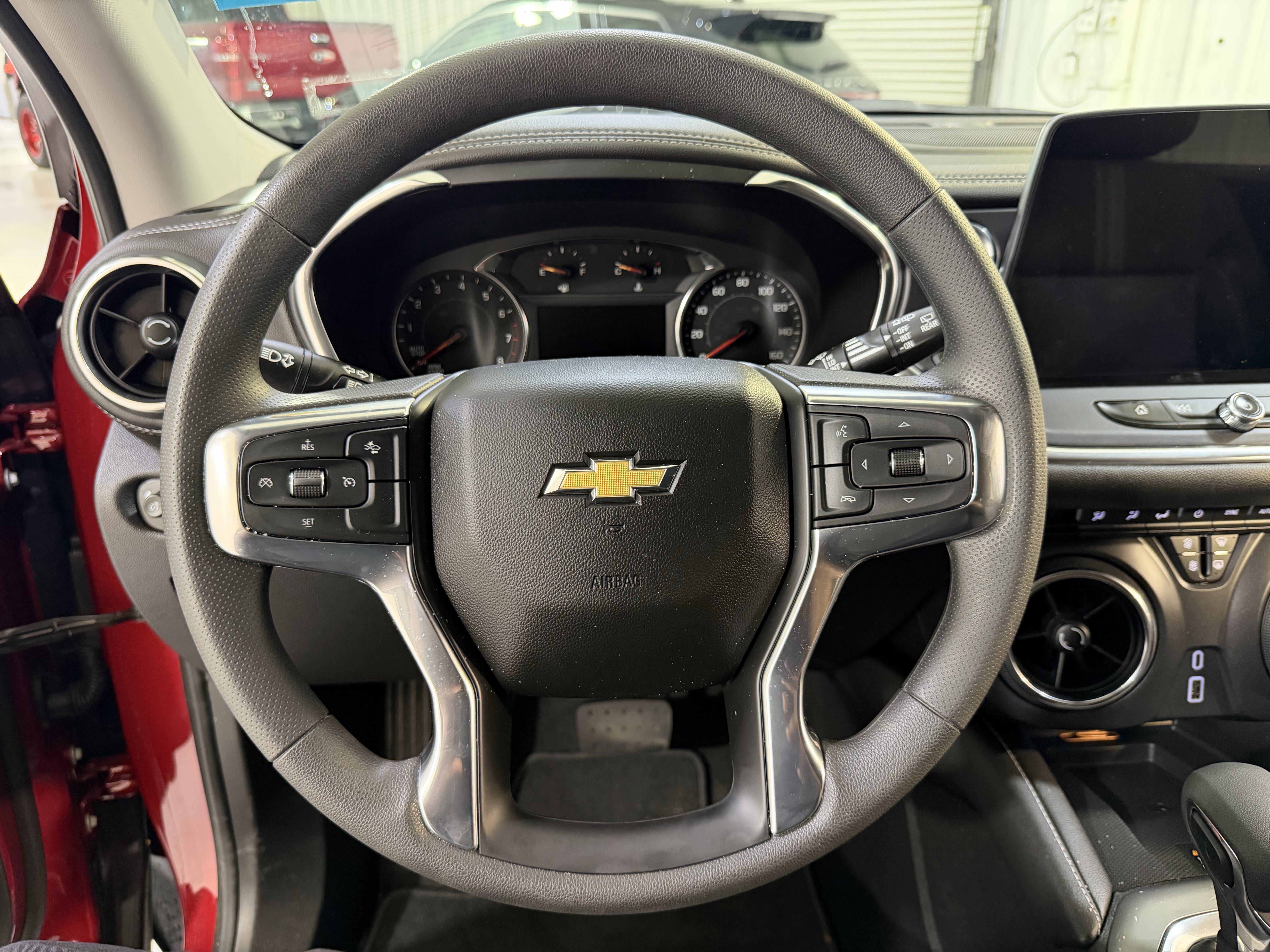 Used 2026 Chevrolet Blazer LT w/ Convenience Package FWD image 15