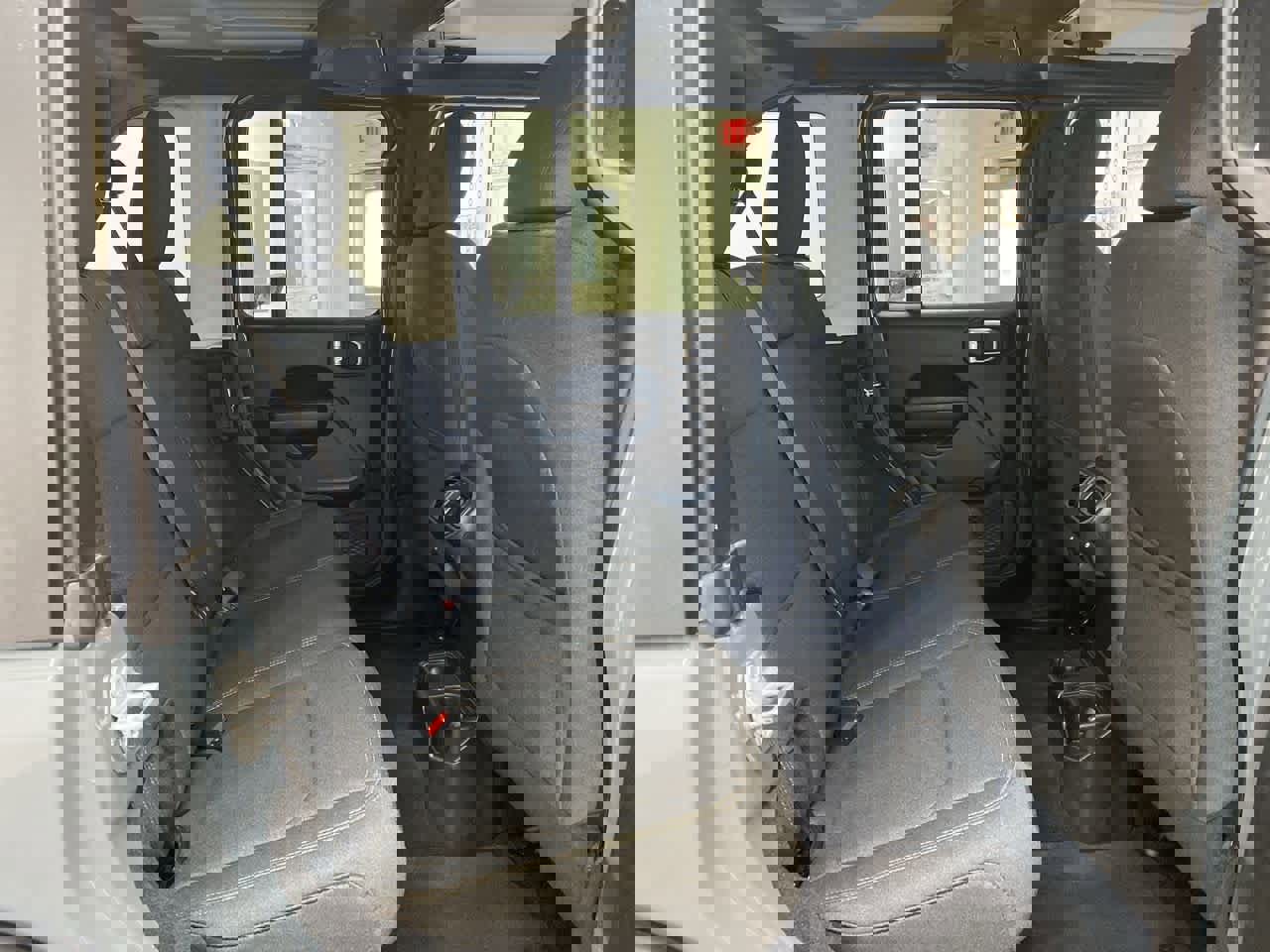 Used 2024 Jeep Wrangler Sport S image 16