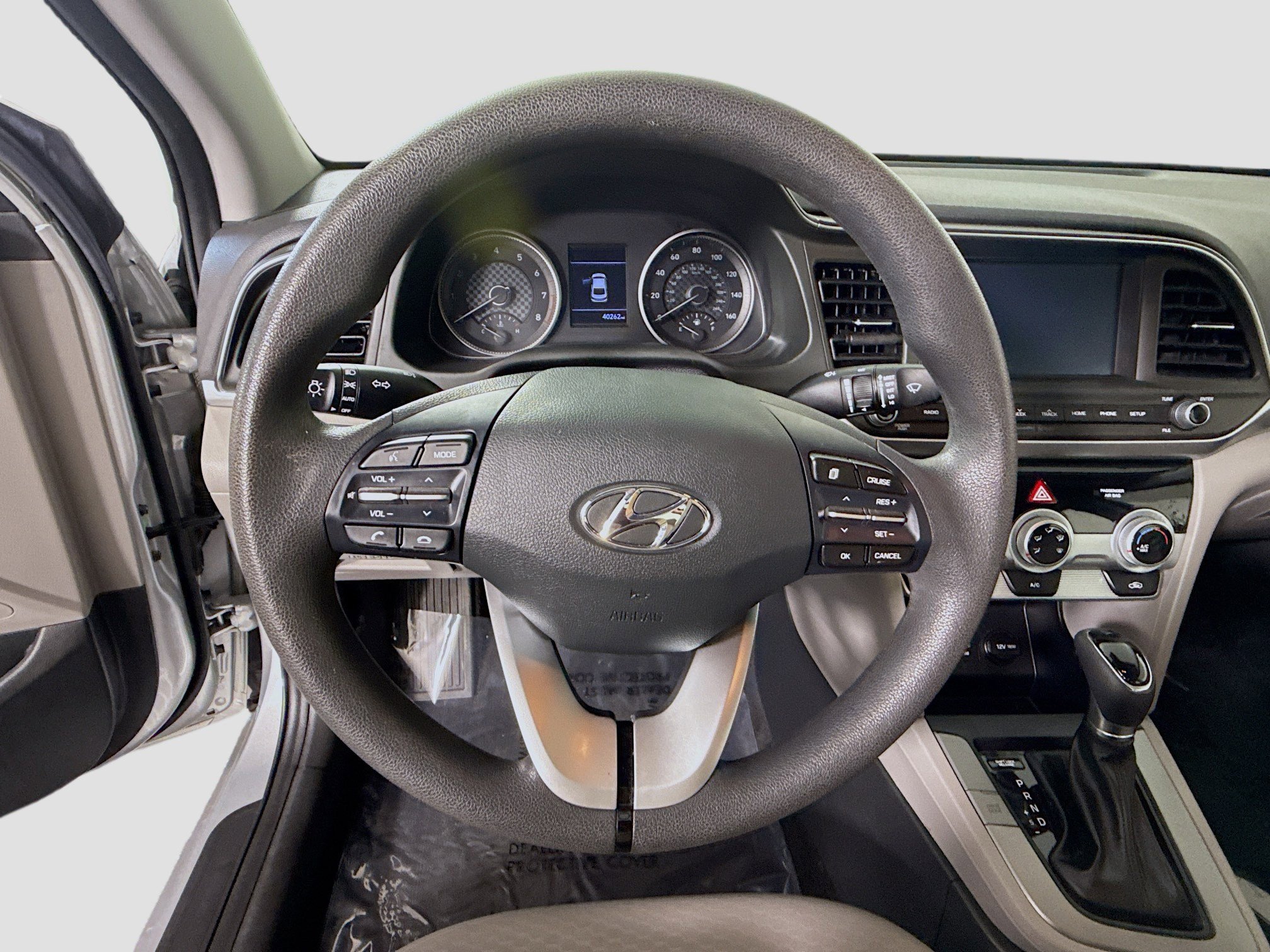 Used 2019 Hyundai Elantra SEL image 13