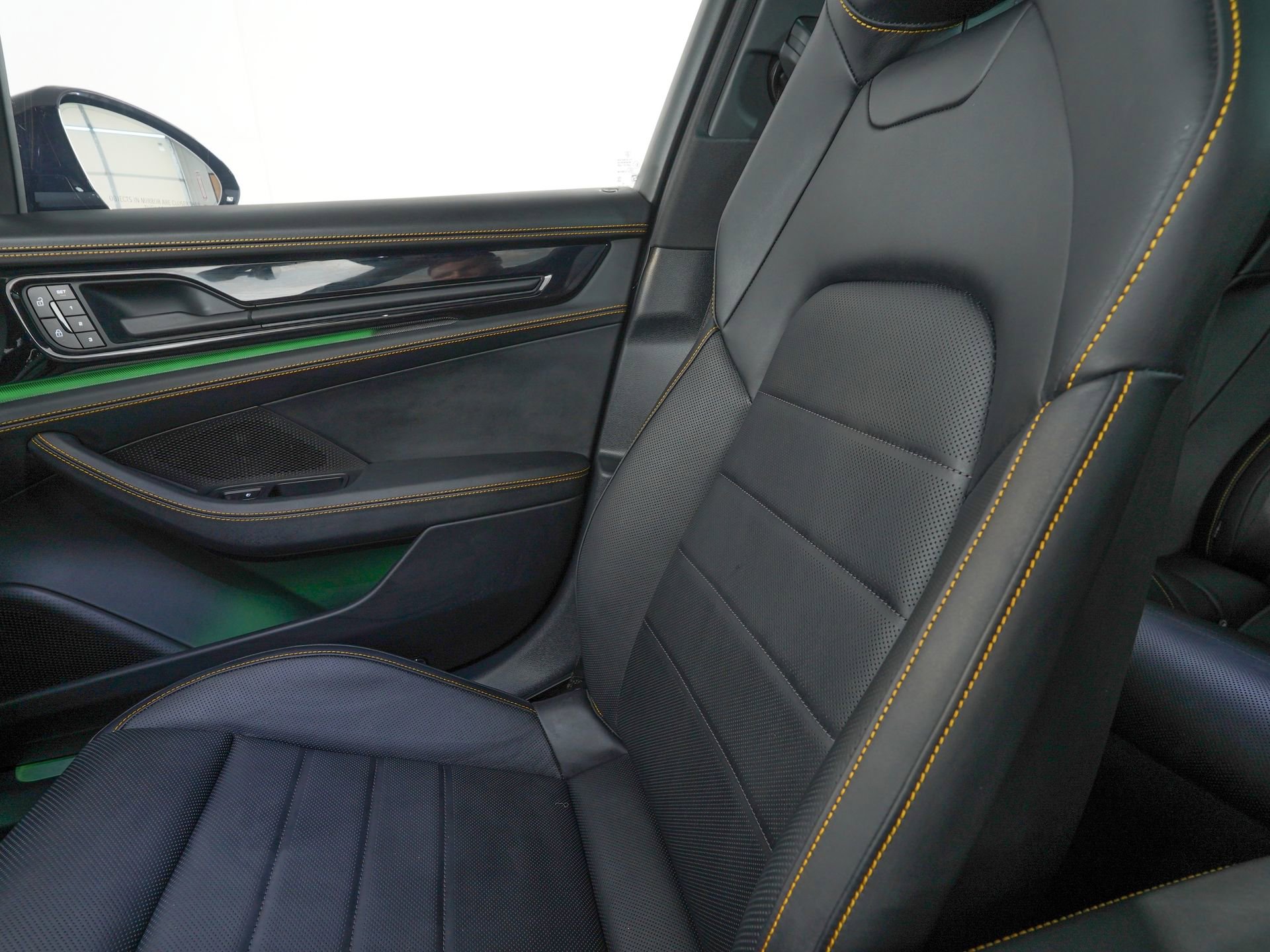 Used 2026 Porsche Panamera 4 AWD/4WD image 25