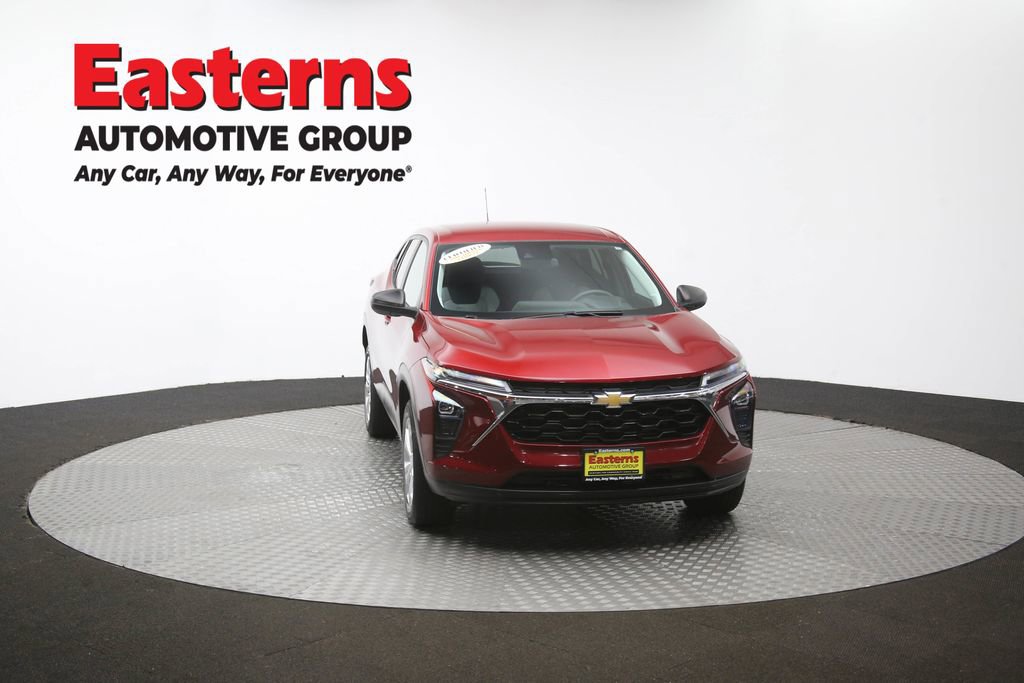 Used 2024 Chevrolet Trax LS FWD image 51