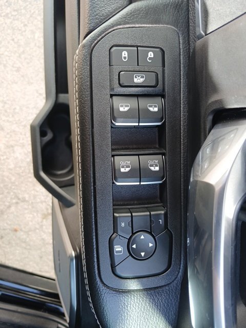 New 2026 RAM 4500 4x4 Crew Cab DRW w/ Laramie Trim Package image 47