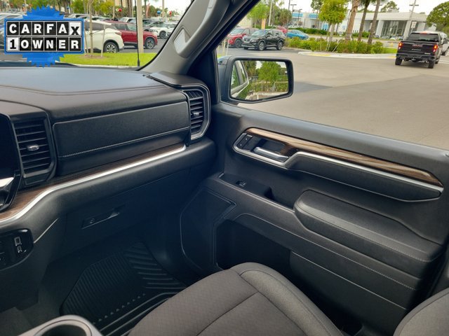 Used 2026 Chevrolet Silverado 1500 RST AWD/4WD image 16