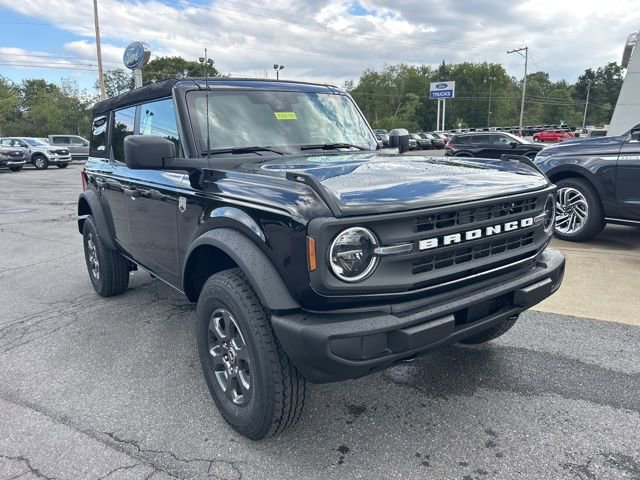 New 2025 Ford Bronco Big Bend AWD/4WD image 3
