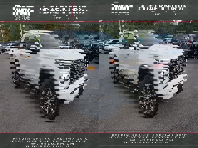 Used 2024 GMC Canyon Denali