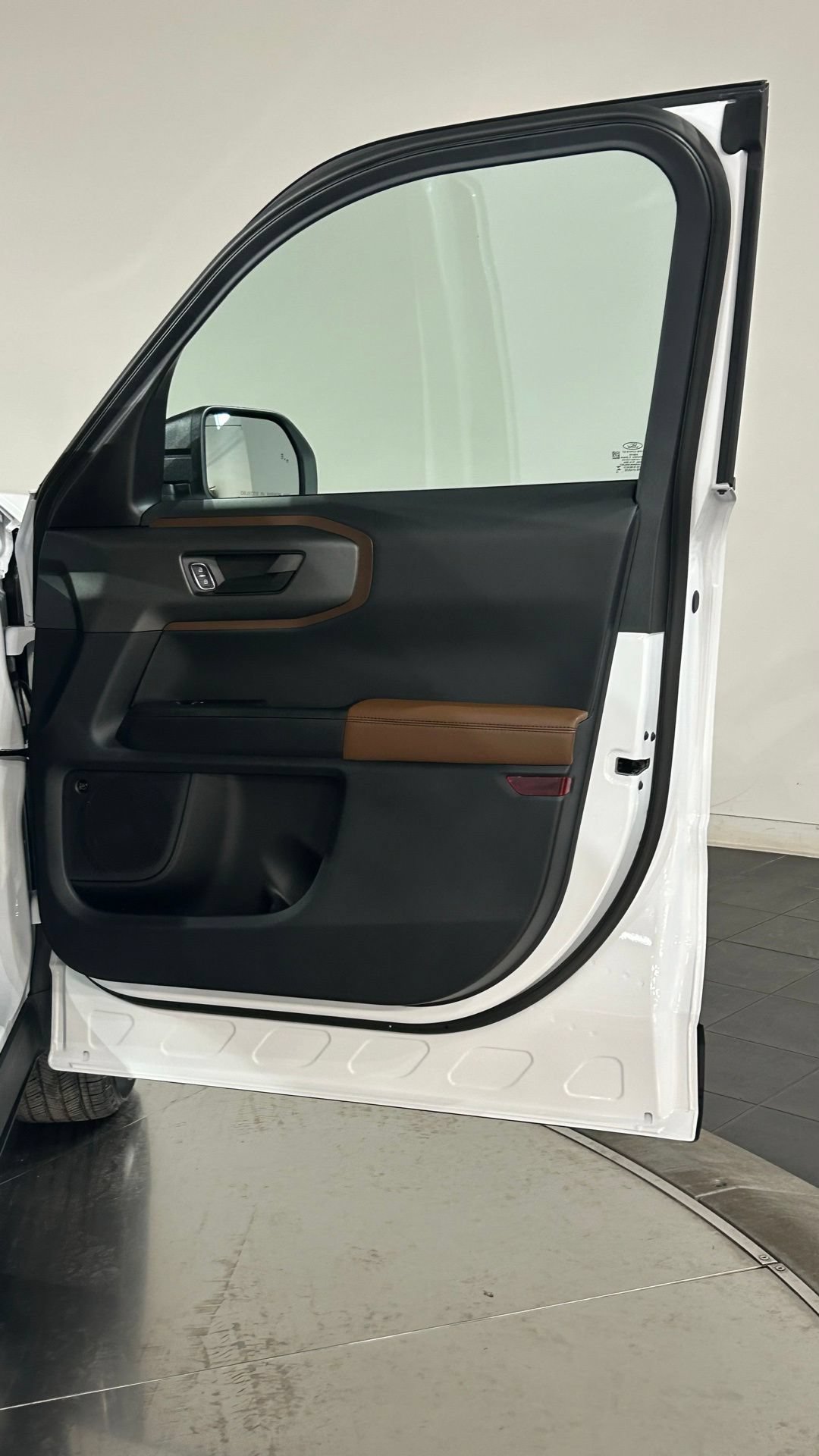 New 2026 Ford Bronco Sport Outer Banks w/ Outer Banks Tech Package+ AWD/4WD image 50
