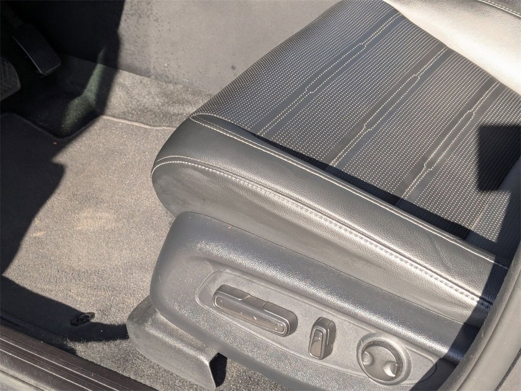 Used 2025 Honda CR-V EX-L image 22