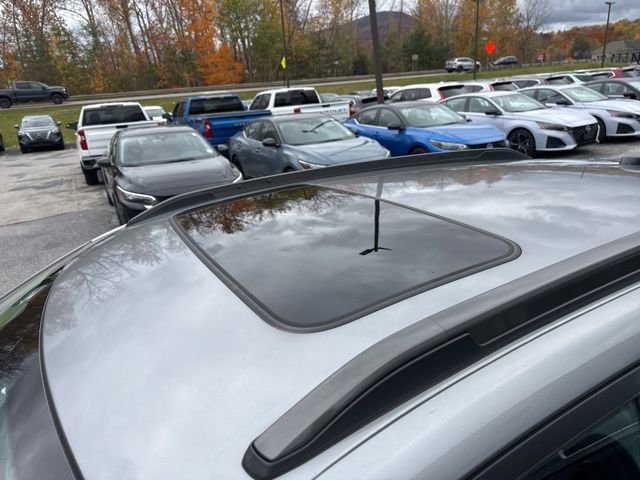 Used 2024 Chevrolet Trax ACTIV w/ Sunroof Package FWD image 43