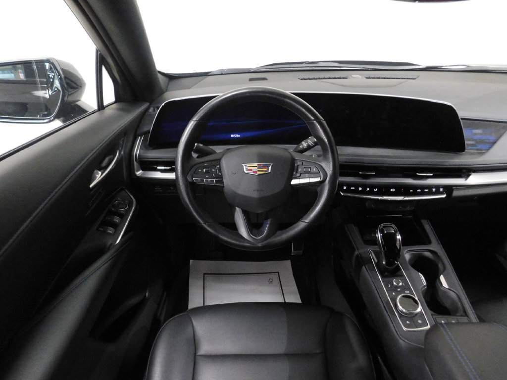 Used 2025 Cadillac XT4 Sport w/ LPO, Floor Liner Package AWD/4WD image 30
