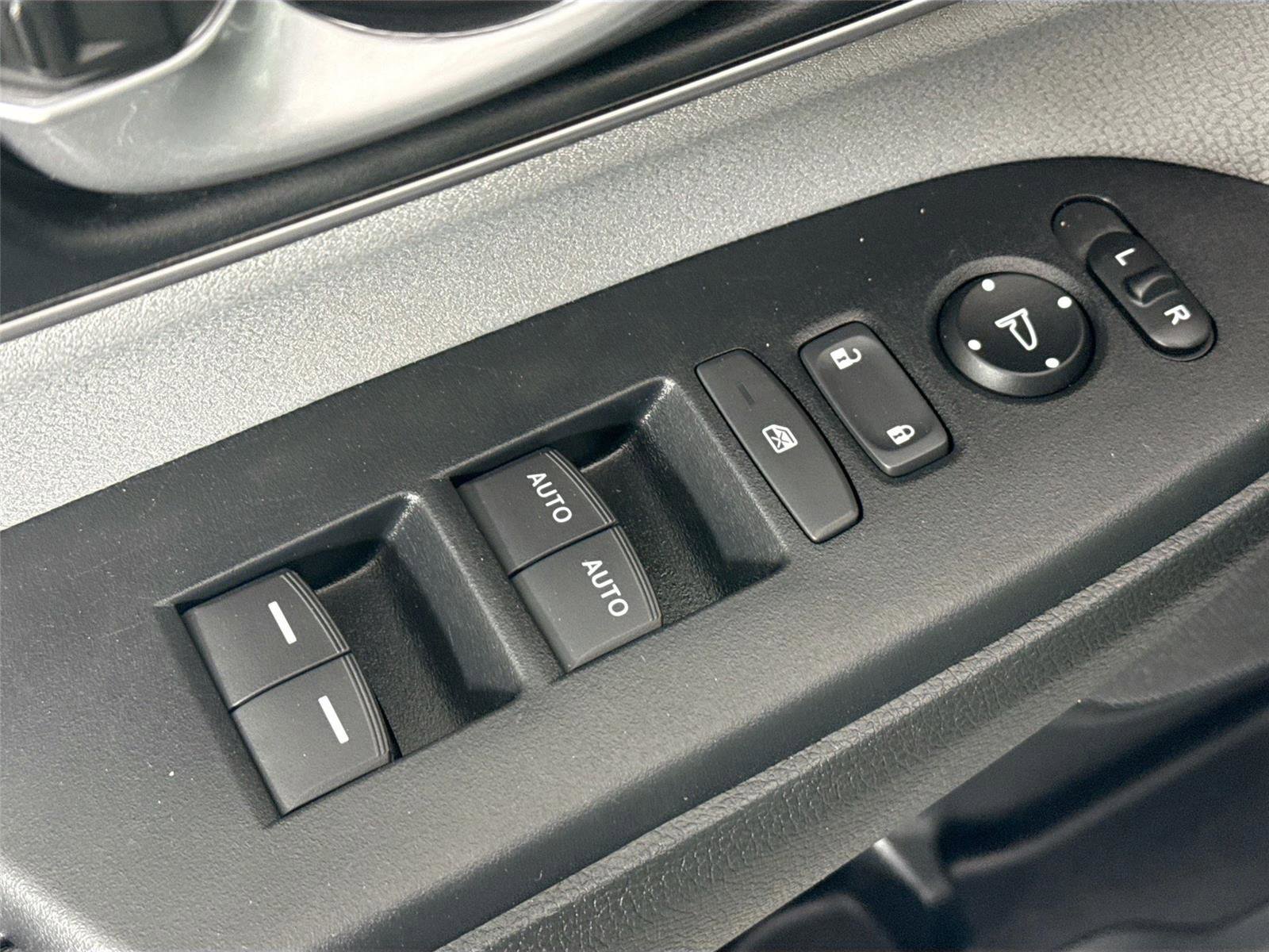 Used 2022 Honda CR-V EX image 27