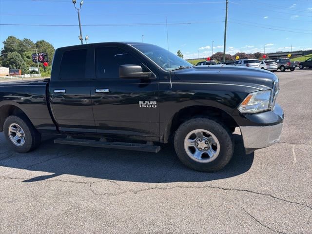 Used 2017 RAM 1500 Classic SLT AWD/4WD image 6