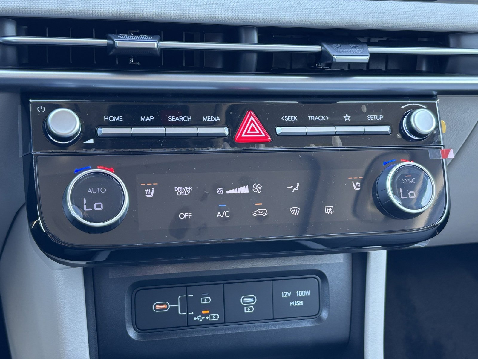 New 2025 Hyundai Tucson SEL image 25