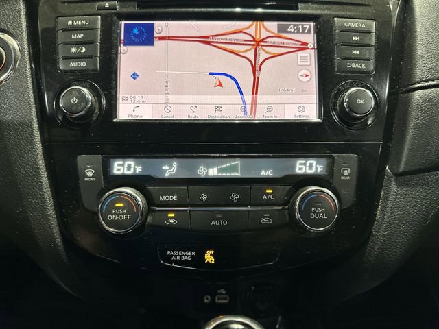 Used 2019 Nissan Rogue SV w/ Premium Package FWD image 20
