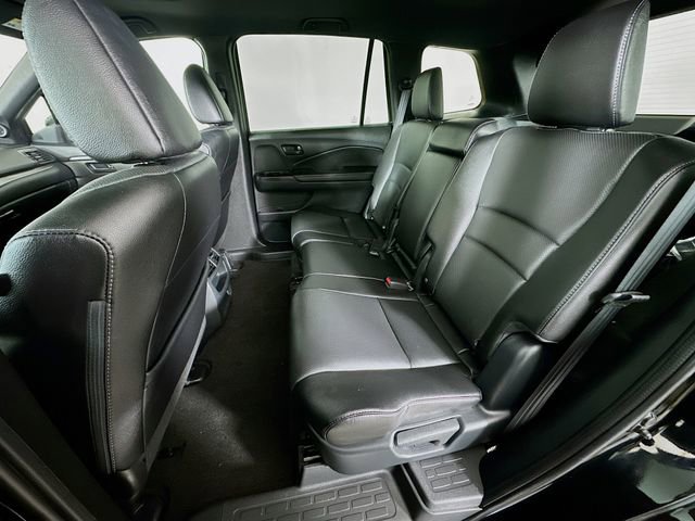Certified 2023 Honda Passport EX-L image 32