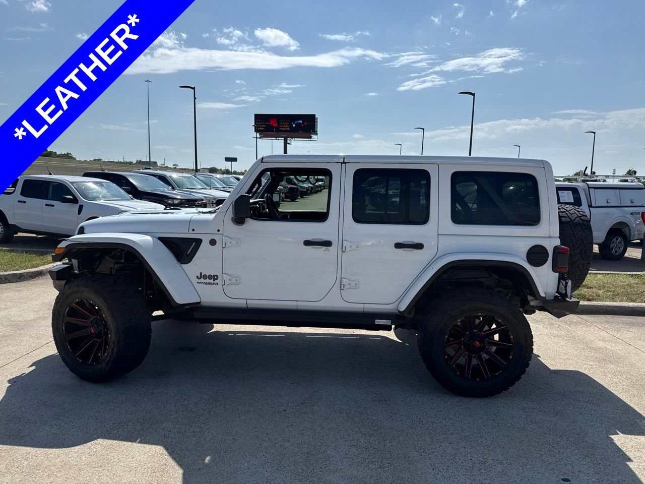 Used 2020 Jeep Wrangler Unlimited Rubicon AWD/4WD image 3