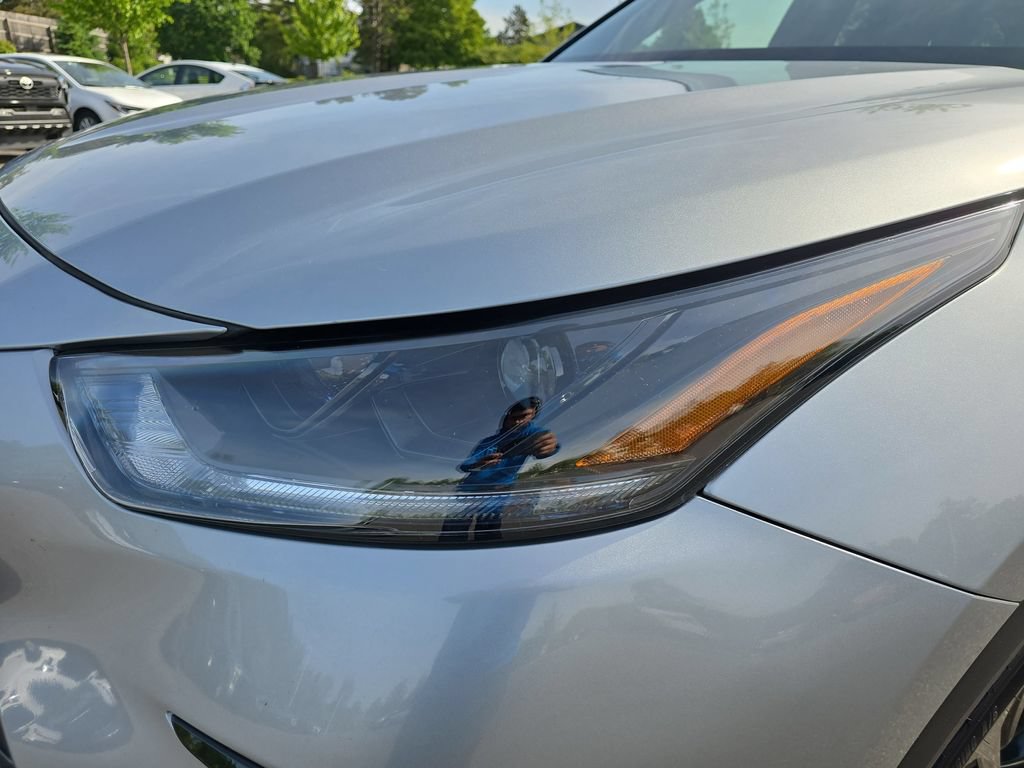 Certified 2025 Toyota Highlander XSE AWD/4WD image 35