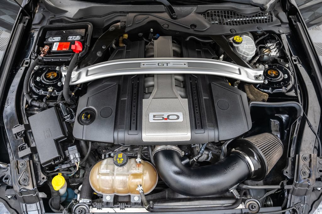 Used 2018 Ford Mustang GT w/ GT Performance Package RWD image 22