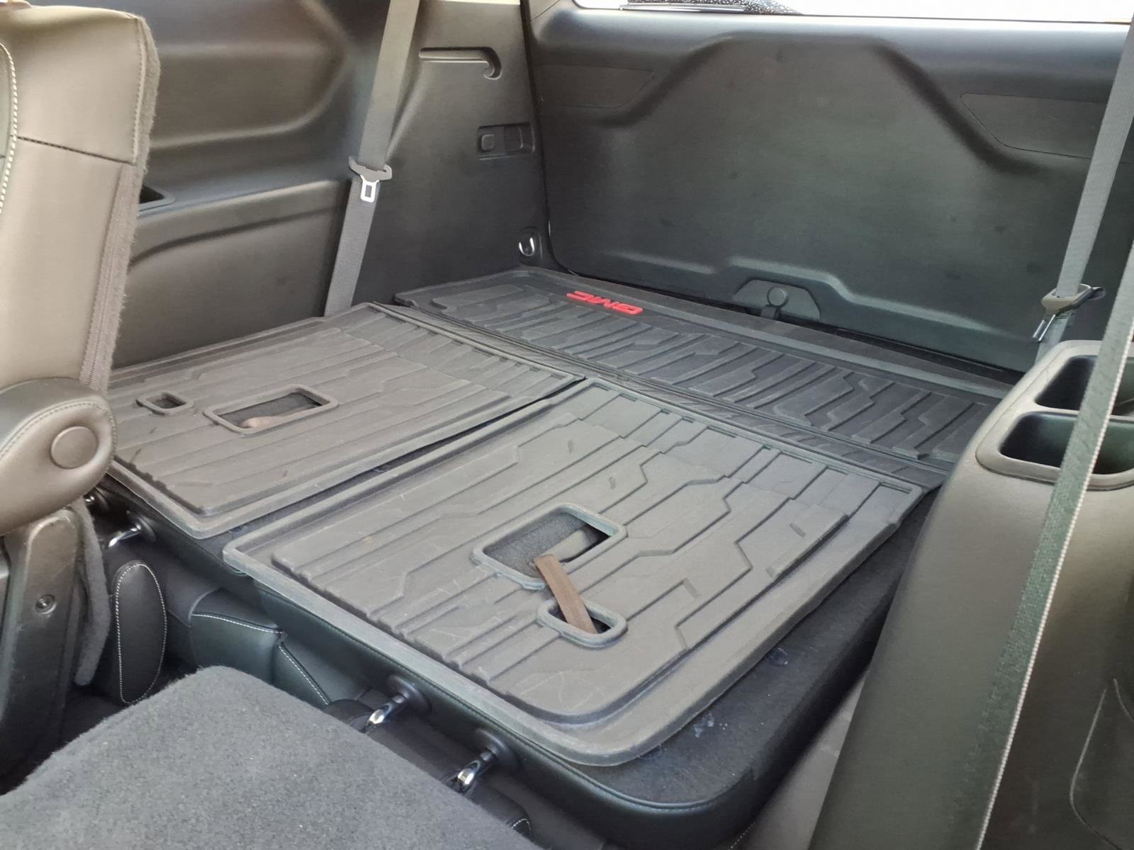 Used 2019 GMC Acadia SLT image 9