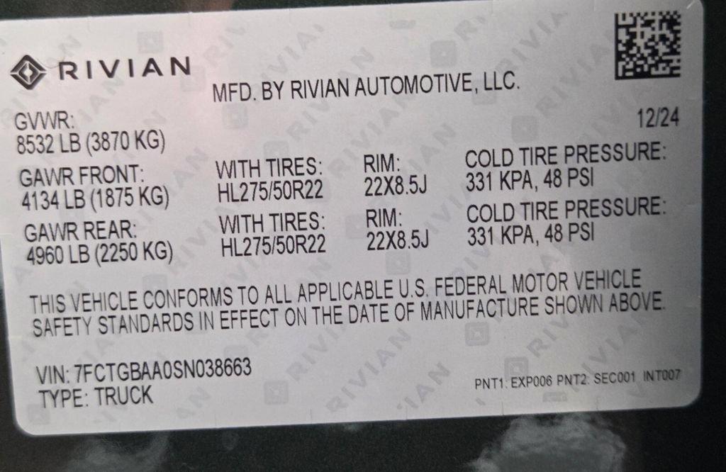 Used 2025 Rivian R1T Adventure AWD/4WD image 33