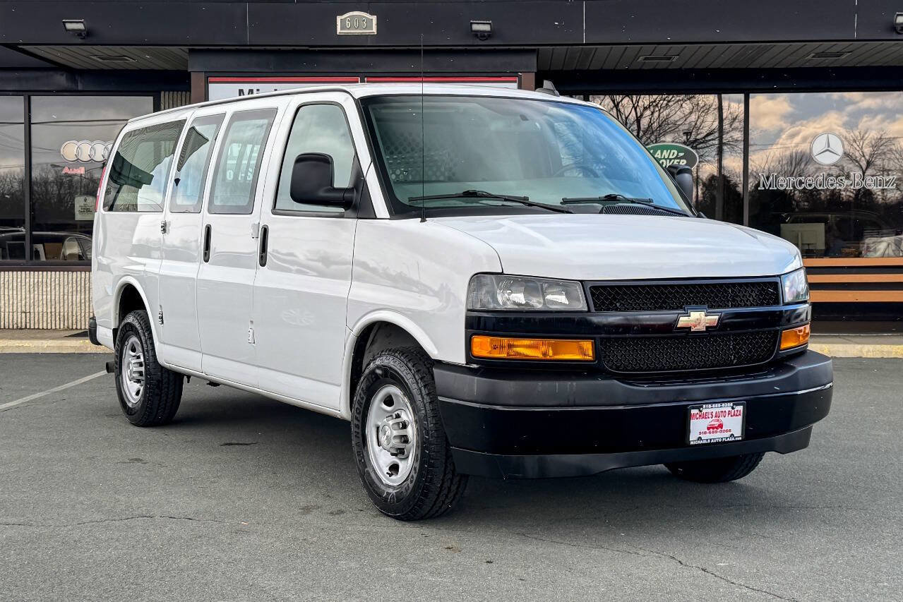 Used 2018 Chevrolet Express 2500 w/ Driver Convenience Package image 1