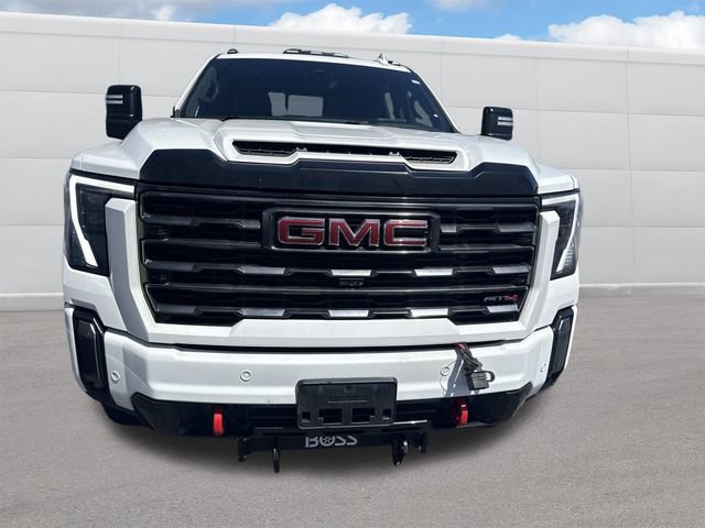 Used 2024 GMC Sierra 2500 AT4 w/ AT4 Premium Plus Package AWD/4WD image 8