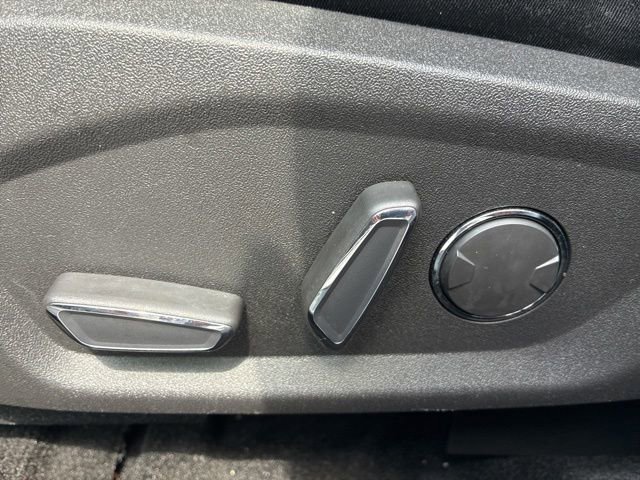 Used 2014 Ford Fusion SE FWD image 15