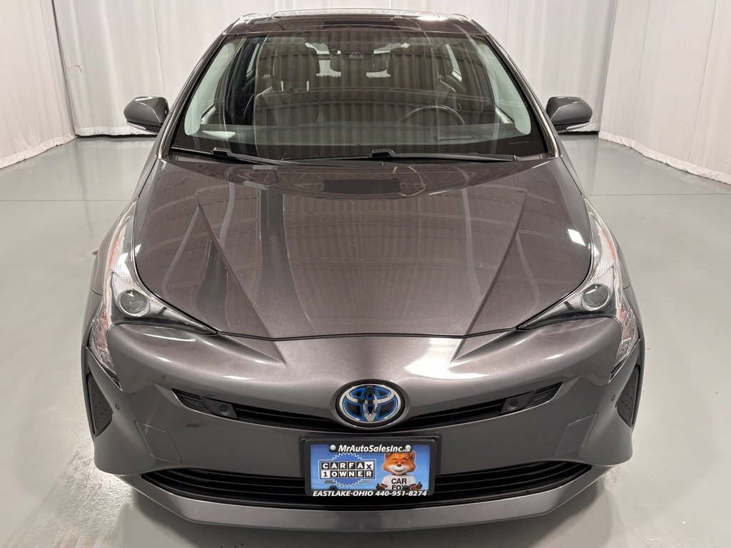 Used 2018 Toyota Prius Four w/ Advanced Technology Package image 2