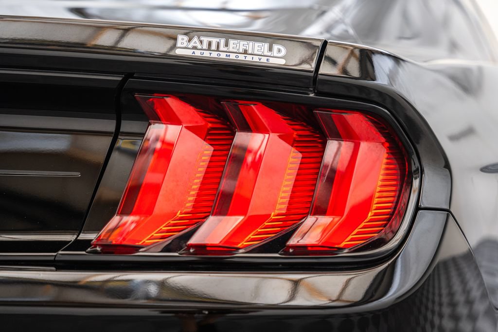 Used 2018 Ford Mustang GT w/ GT Performance Package RWD image 8