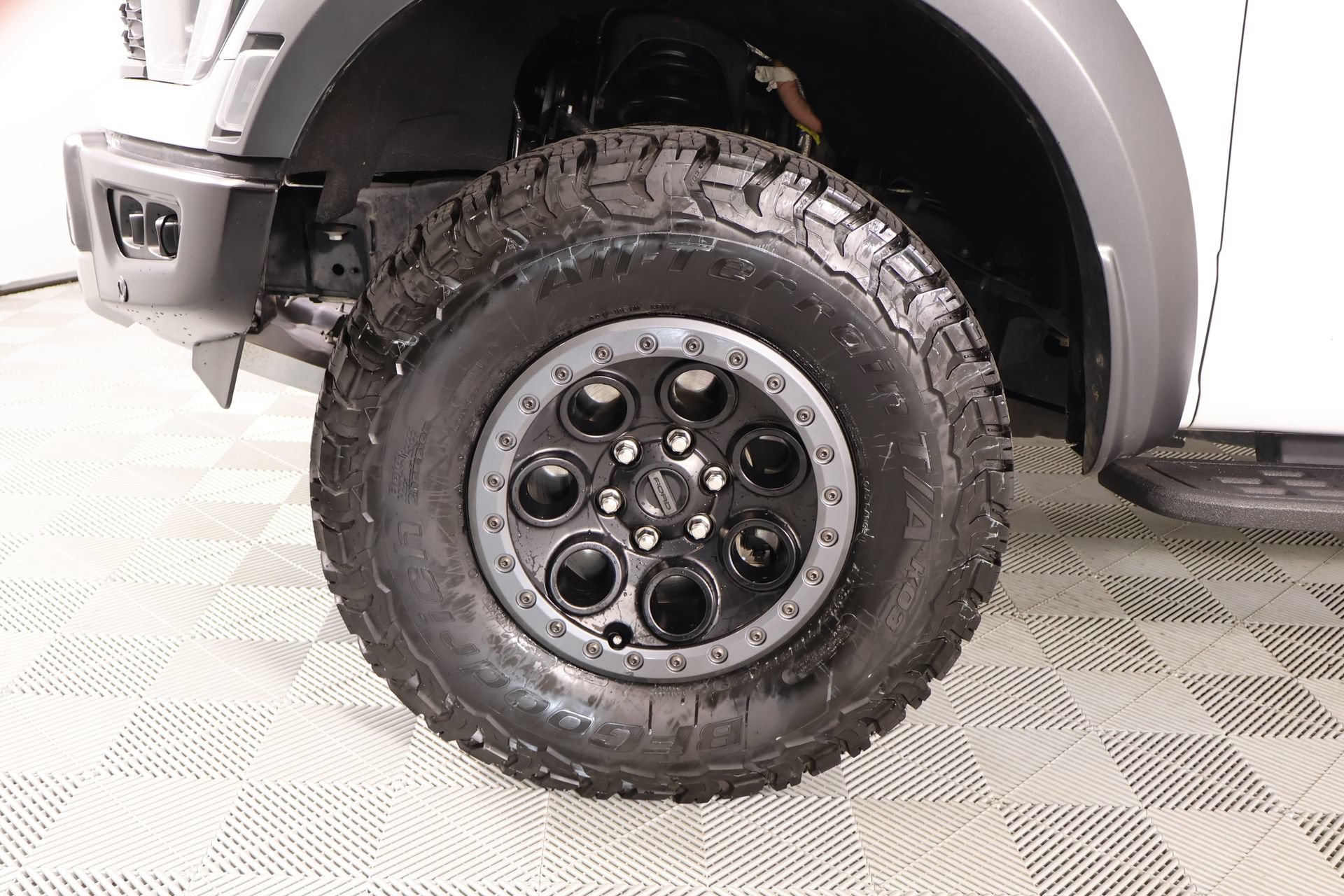 Used 2022 Ford F150 Raptor w/ Equipment Group 801A High AWD/4WD image 20