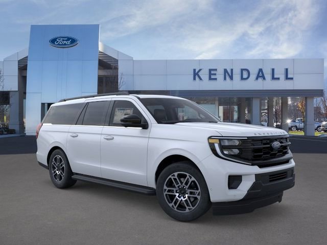 Used 2026 Ford Expedition Max Active AWD/4WD image 7