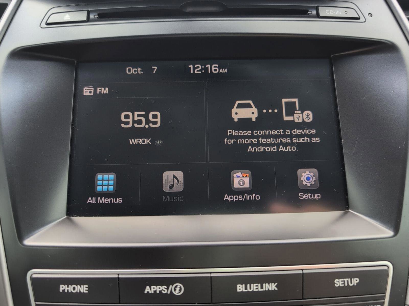 Used 2017 Hyundai Santa Fe SE image 20