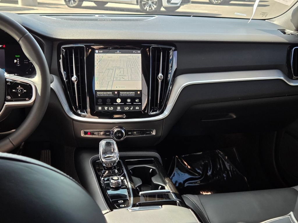 Certified 2024 Volvo S60 T8 Plus w/ Climate Package AWD/4WD image 18