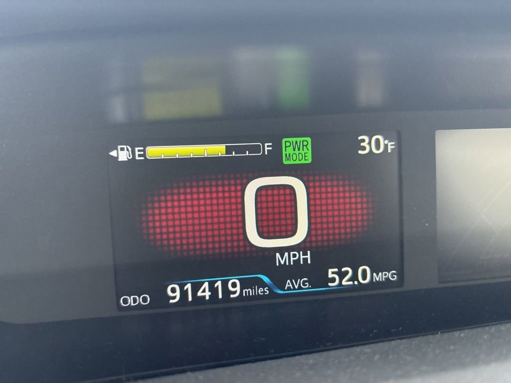 Used 2021 Toyota Prius LE image 26