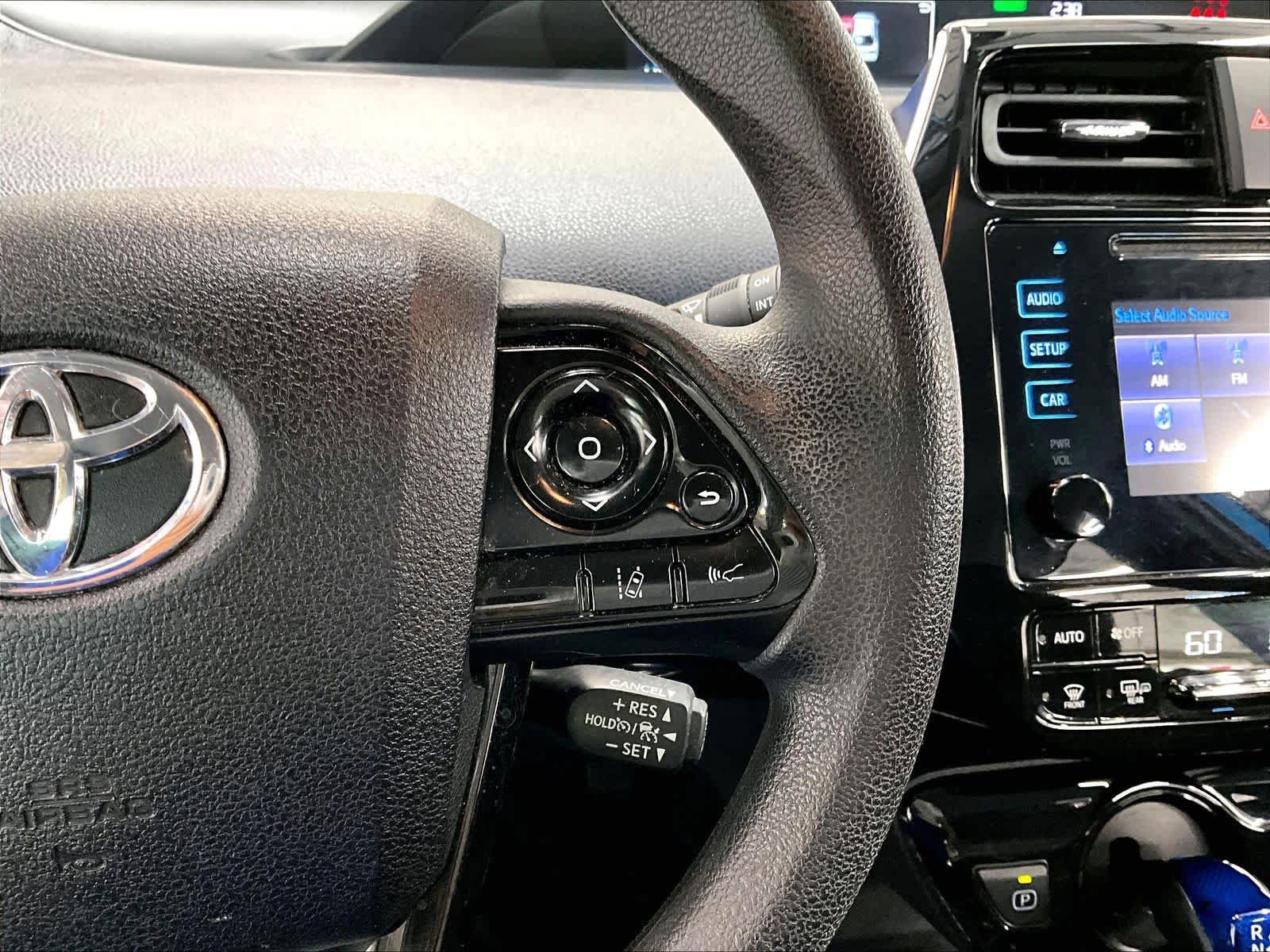 Used 2019 Toyota Prius LE AWD/4WD image 21