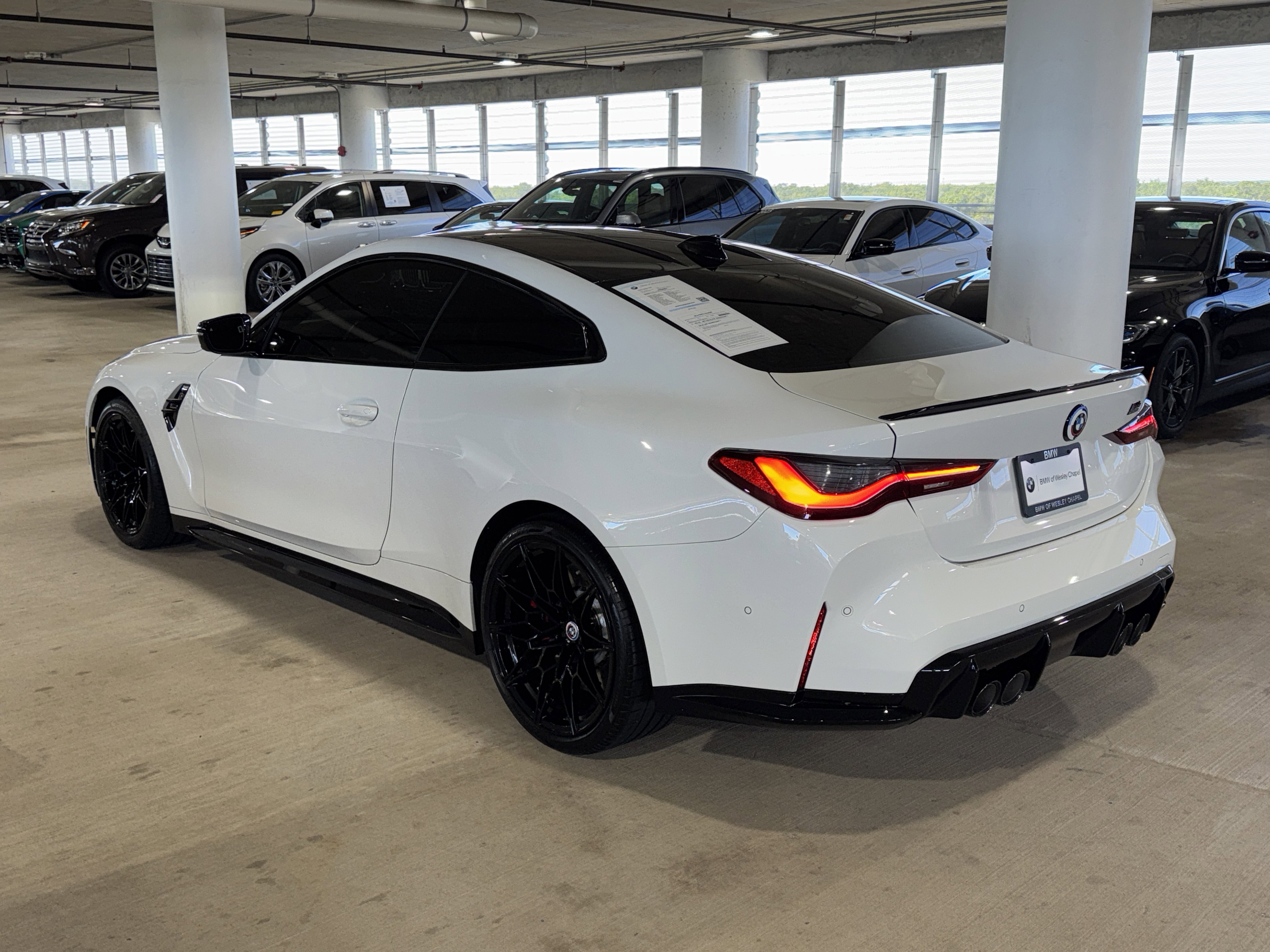 Used 2023 BMW M4 Competition w/ Executive Package image 8