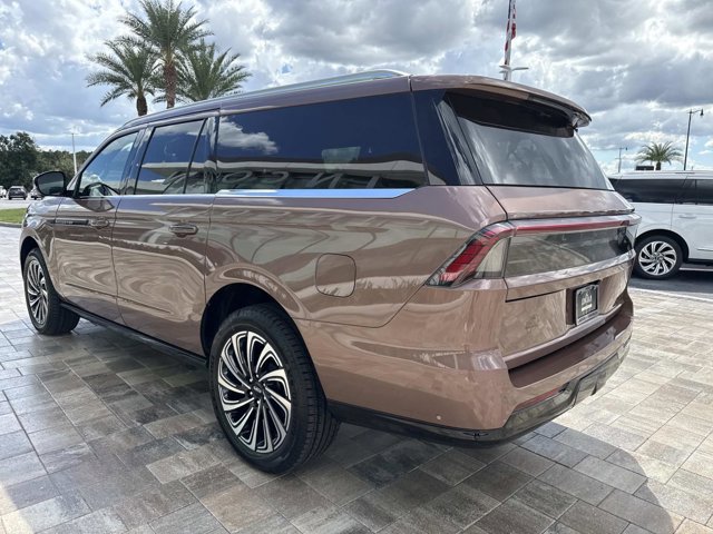 New 2025 Lincoln Navigator L Black Label image 3