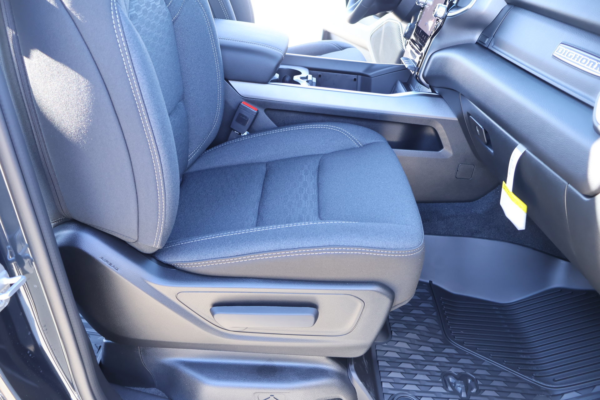 New 2026 RAM 1500 Big Horn AWD/4WD image 14