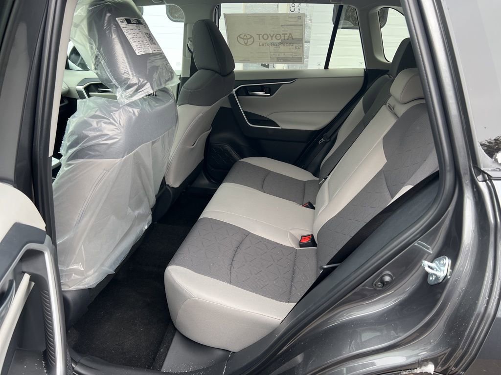 New 2025 Toyota RAV4 XLE image 7