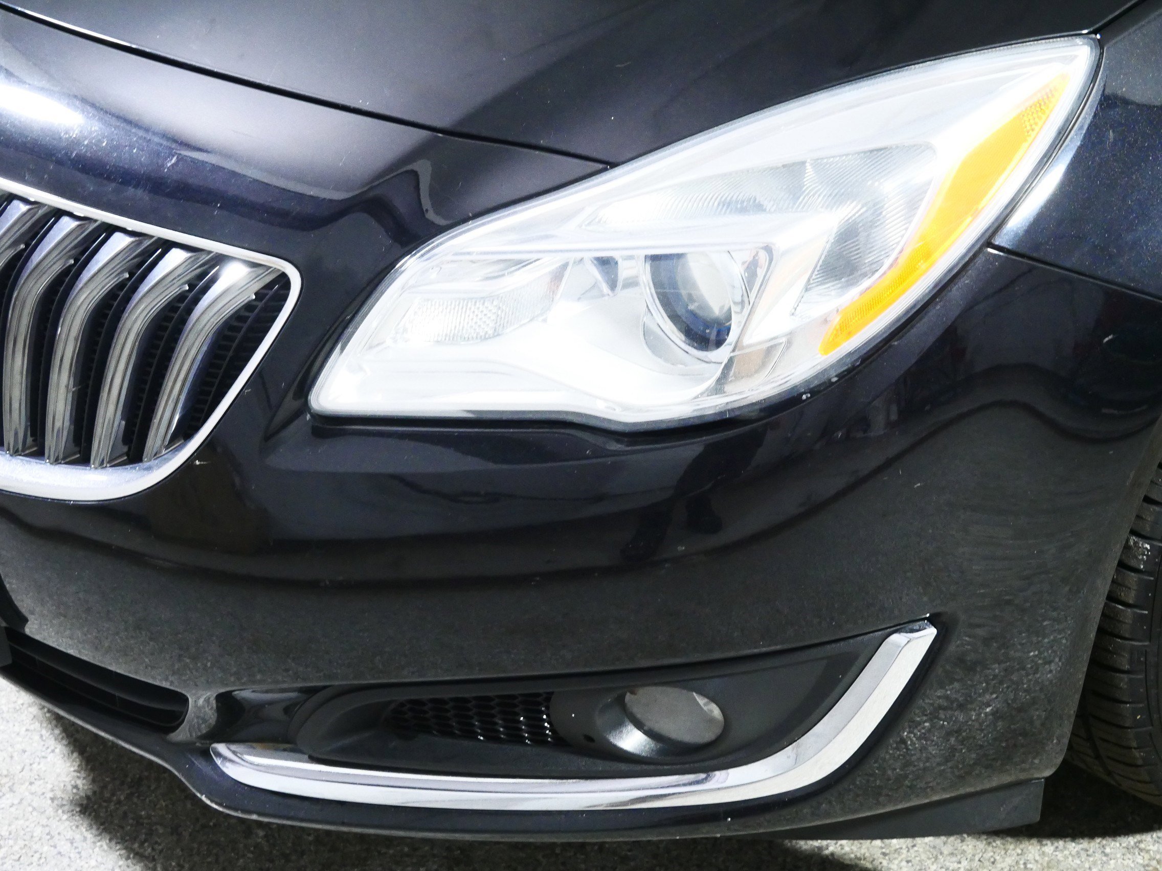 Used 2016 Buick Regal Sport Touring image 16