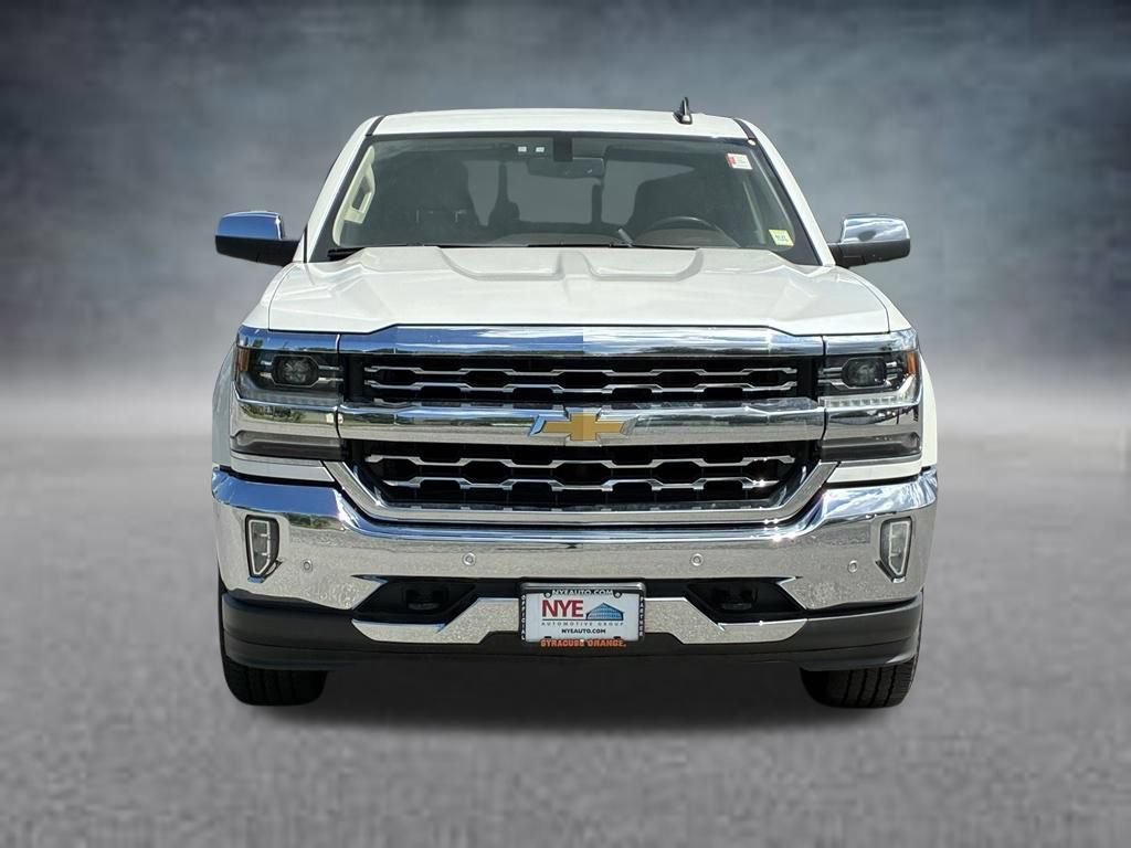 Used 2018 Chevrolet Silverado 1500 LTZ w/ Sport Package AWD/4WD image 9