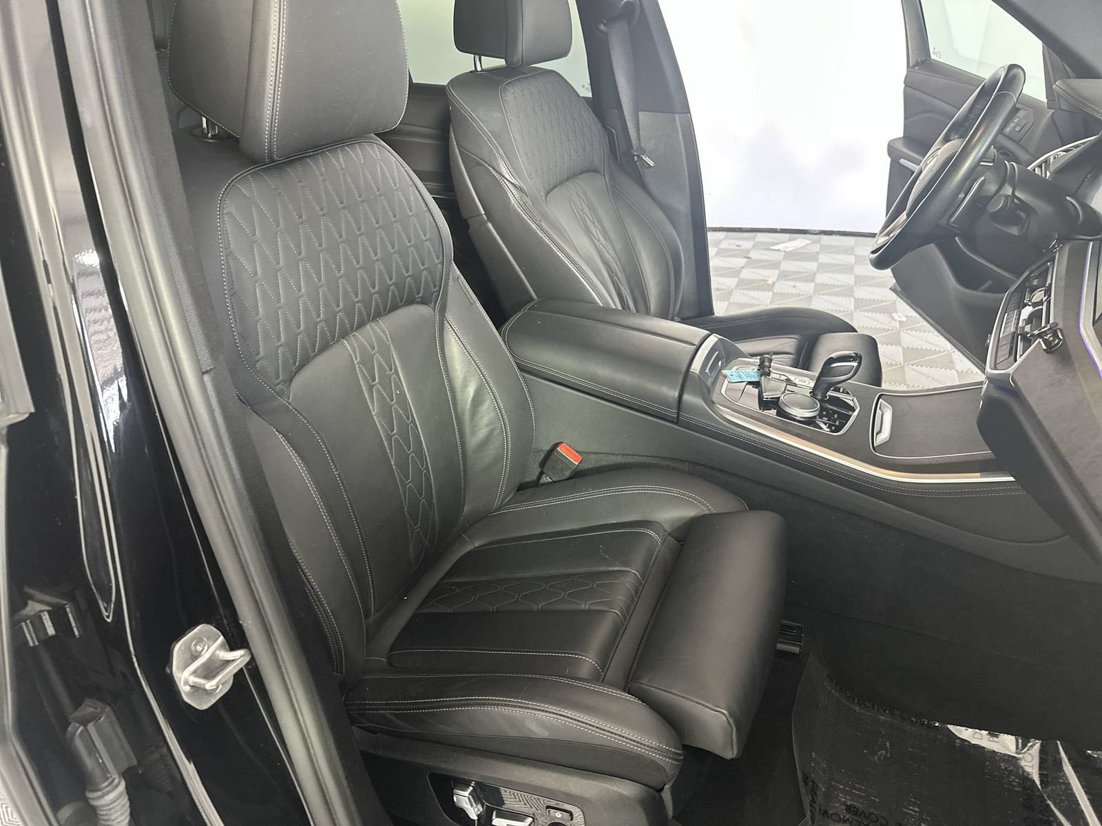 Used 2022 BMW X5 xDrive40i w/ Premium Package AWD/4WD image 27