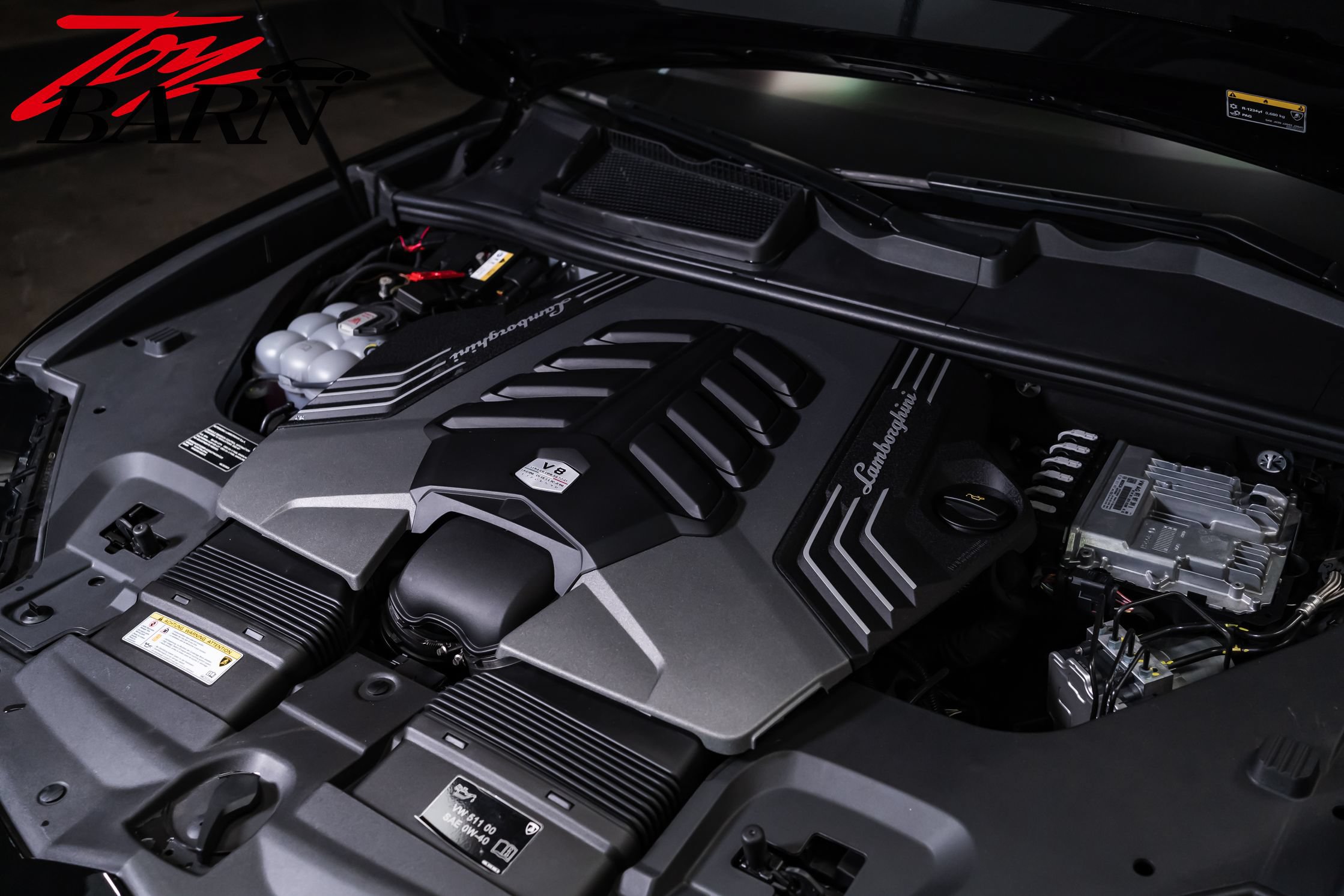 Used 2022 Lamborghini Urus AWD/4WD image 56