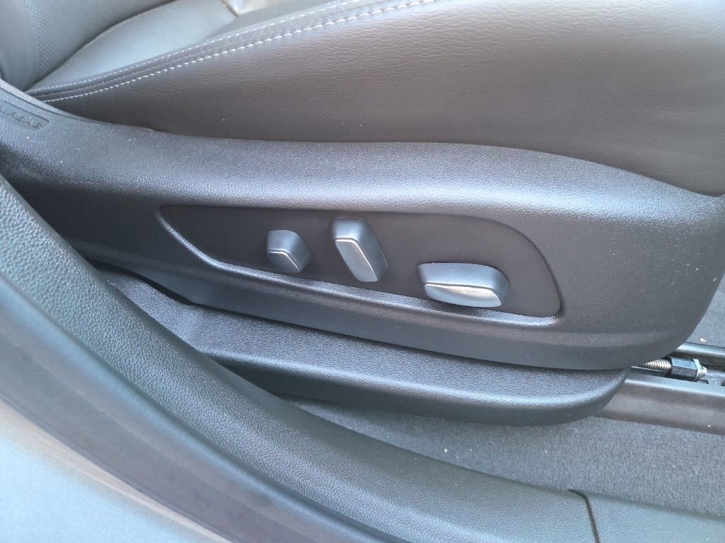 Used 2023 Cadillac XT6 Sport image 27