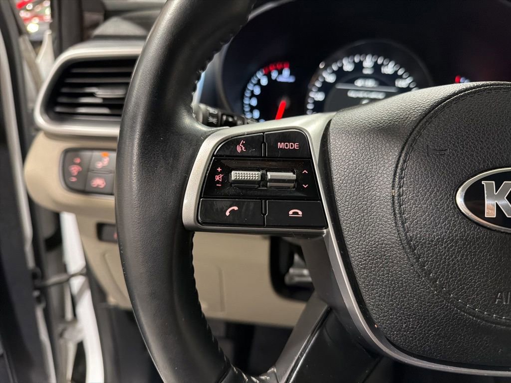 Used 2019 Kia Sorento EX image 13